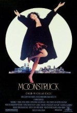 Ay Çarpması (1987) afişi Ay Çarpması (1987) afişi