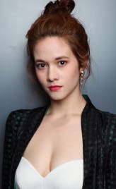 Augusta Xu-Holland fotoğrafı