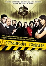 Çemberin Dışında (2008) afişi