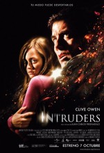 Davetsiz Misafirler (2011) afişi Davetsiz Misafirler (2011) afişi