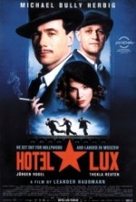 Hotel Lux (2011) afişi Hotel Lux (2011) afişi