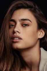 Laura Archbold fotoğrafı