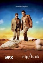 Nip/Tuck (2007) afişi Nip/Tuck (2007) afişi