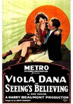 Seeing's Believing (1922) afişi