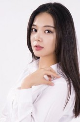 Yoon Eun-ji fotoğrafı