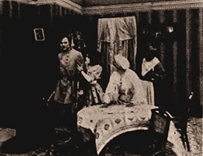 A Slave's Devotion (1913) afişi A Slave's Devotion (1913) afişi