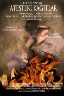 Ateşteki Kağıtlar (2013) afişi