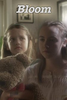 Bloom (2015) afişi