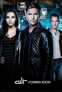 Cult Sezon 1 (2013) afişi Cult Sezon 1 (2013) afişi