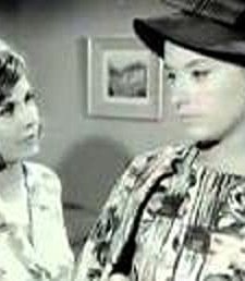 I moira mias orfanis (1965) afişi