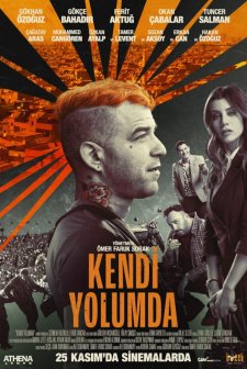 Kendi Yolumda (2022) afişi