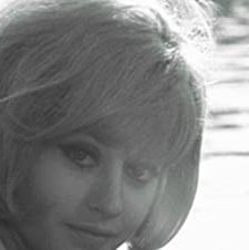 Les ruses du diable (Neuf portraits d'une jeune fille)