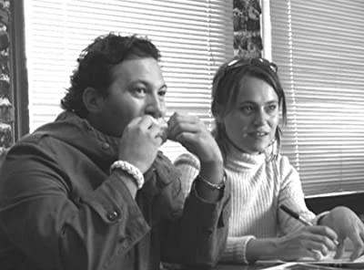 Nobody Needs To Know (2003) afişi Nobody Needs To Know (2003) afişi