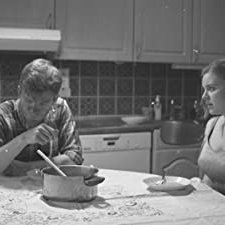 Starter (2018) afişi