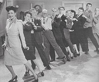 The Jury Goes Round 'n' Round (1945) afişi The Jury Goes Round 'n' Round (1945) afişi