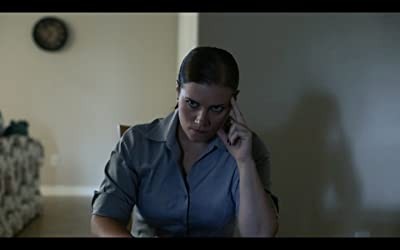 Trust (2015) afişi Trust (2015) afişi