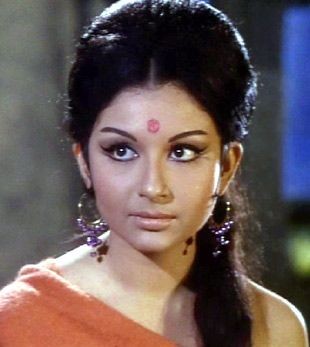 Sharmila Tagore Fotoğrafları 2