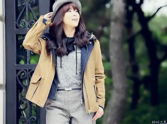 Ha Ji-won Fotoğrafı