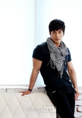 Lee Jong-Soo Fotoğrafı