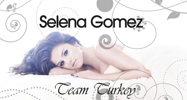 Selena Gomez Fotoğrafları 2439