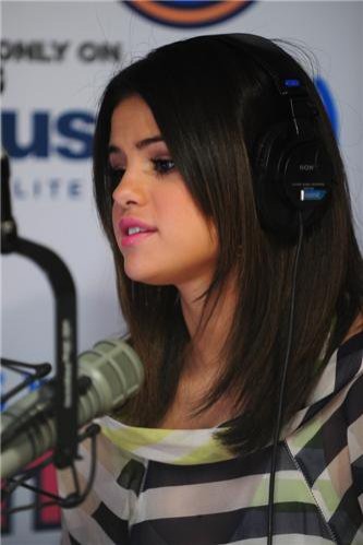 Selena Gomez Fotoğrafları 3866