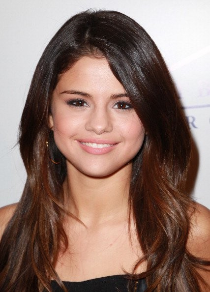 Selena Gomez Fotoğrafları 3734