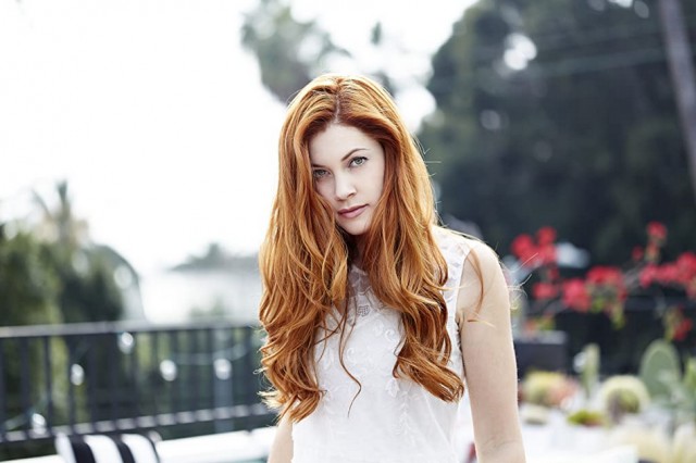 Gillian Alexy Fotoğrafı