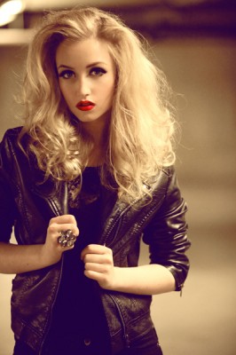 Emily Tennant Fotoğrafları 12