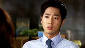 Lee Sang-yeob Fotoğrafı
