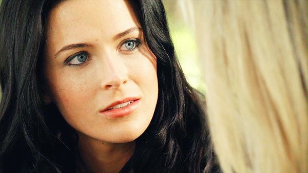 Bridget Regan Fotoğrafları 129