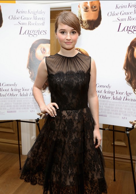 Kaitlyn Dever Fotoğrafları 43