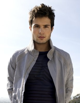 Cody Longo Fotoğrafları 1