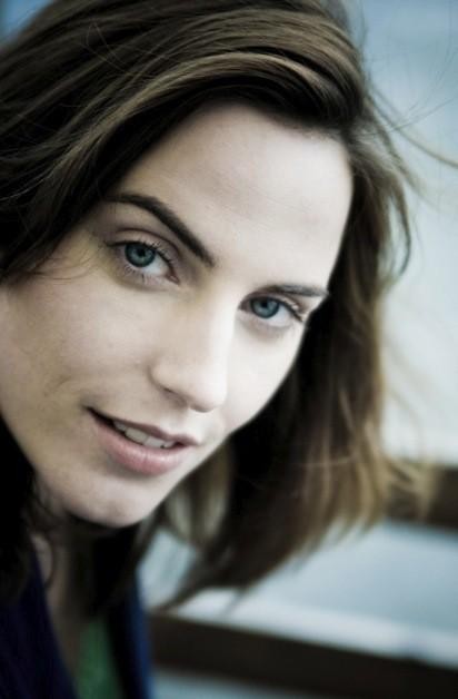 Antje Traue Fotoğrafları 21