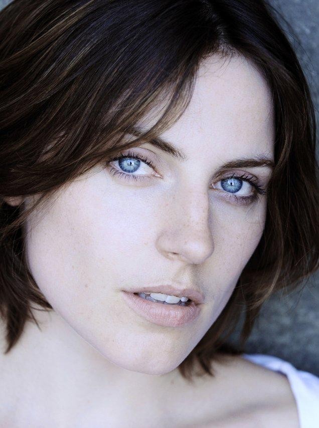 Antje Traue Fotoğrafları 10