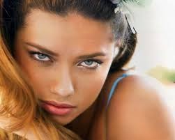 Adriana Lima Fotoğrafı