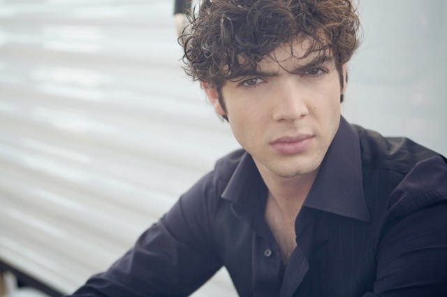 Ethan Peck Fotoğrafları 13