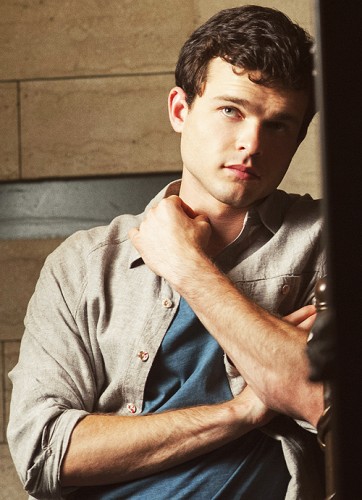 Alden Ehrenreich Fotoğrafları 26