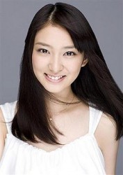 Emi Takei Fotoğrafı