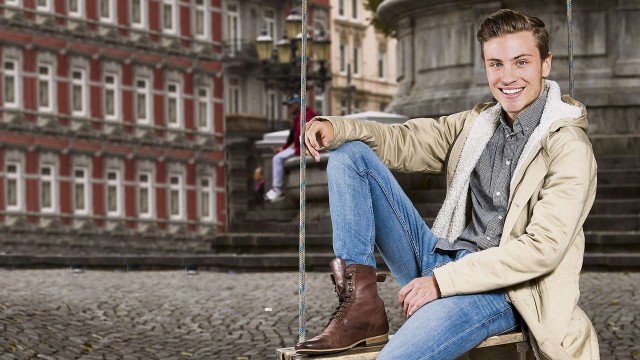 Jannik Schümann Fotoğrafı