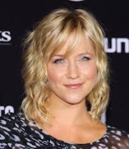 Jessy Schram Fotoğrafları 22