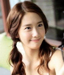 Im Yoon-ah Fotoğrafı