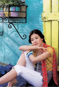 Lee Bo Young Fotoğrafları 22