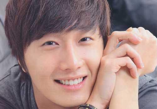 Jung Il Woo Fotoğrafı