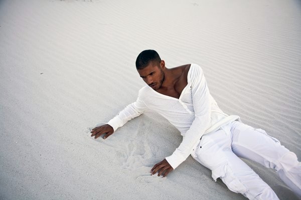 Jeffrey Bowyer-Chapman Fotoğrafları 12