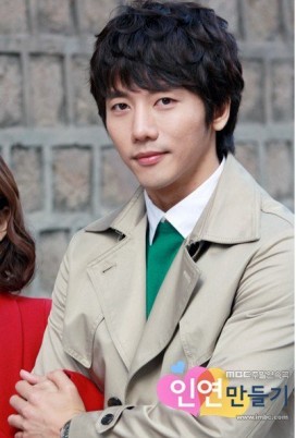 Ki Tae-Young Fotoğrafı