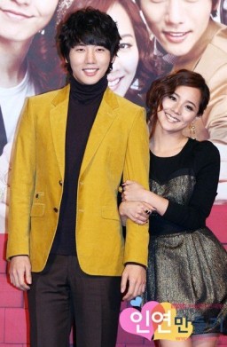 Ki Tae-Young Fotoğrafı