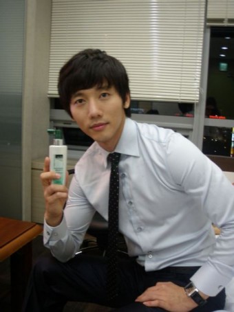 Ki Tae-Young Fotoğrafı