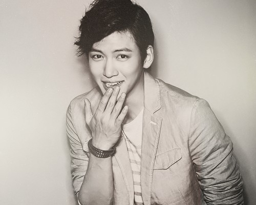 Ji Chang-wook Fotoğrafı