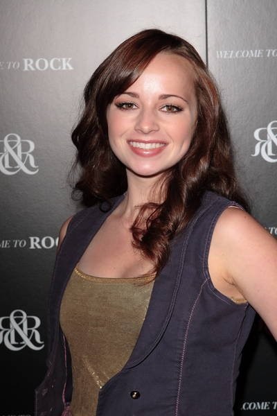 Ashley Rickards Fotoğrafı