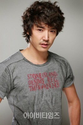 Yoon Sang-hyun Fotoğrafı